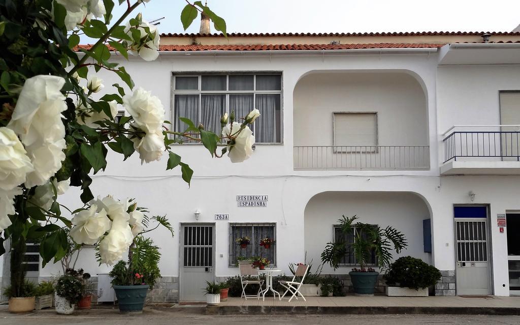 Residencial Espadinha Hotel Quarteira Exterior photo